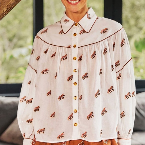 FARM Rio Tops - FARM RIO Women's Embroidered Horse Blouse